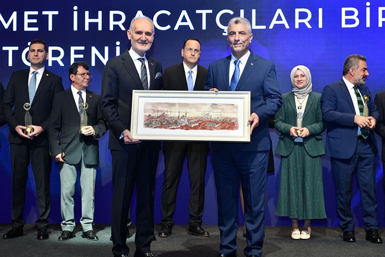 Hizmet ihracatının şampiyonları ödüllendirildi