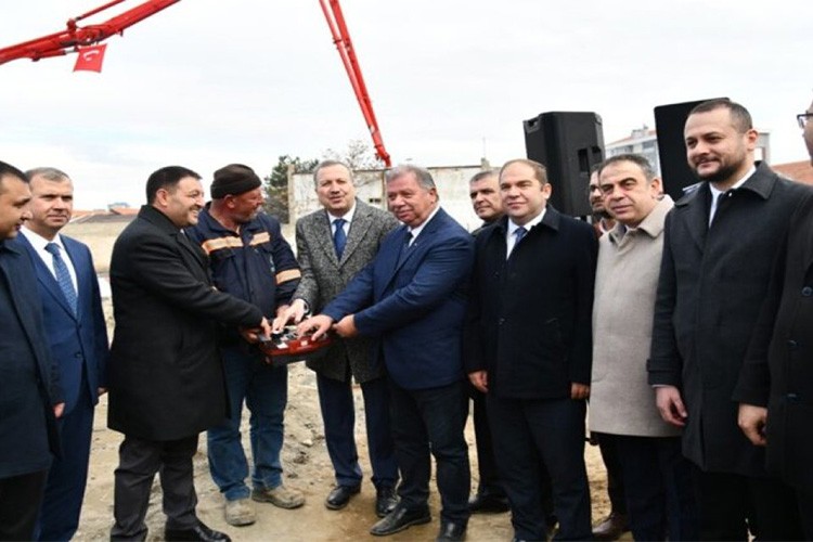 Isparta'da Antrepo ve TIR garajı temeli atıldı