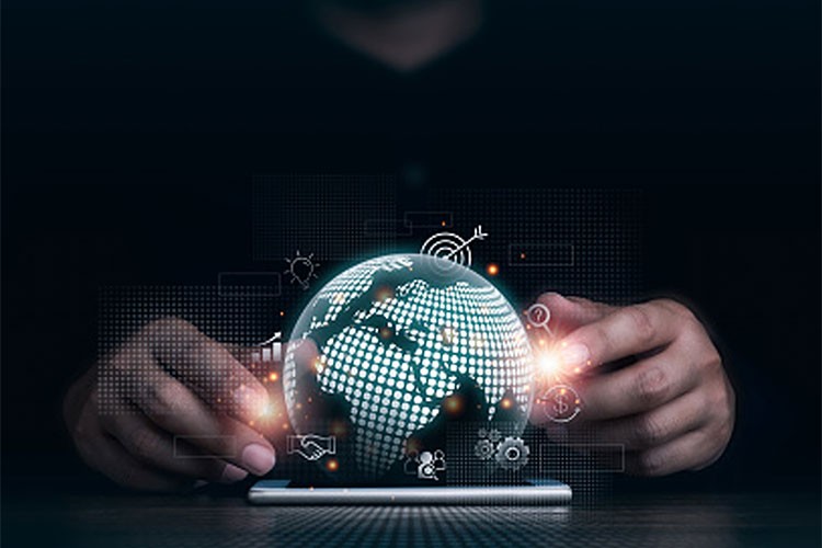 Türkiye ile KKTC bilişimde "ortak aklı" Antalya'da oluşturacak