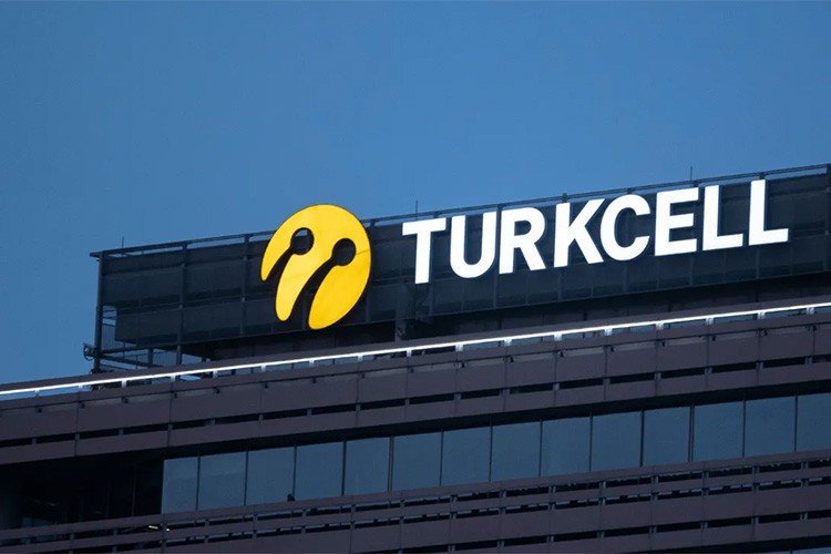 Turkcell 2024'te 23,5 milyar lira net kar elde etti