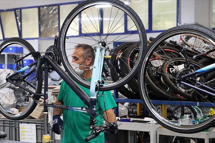 Kapasitesinin üzerinde üretim ve istihdam sağlıyor