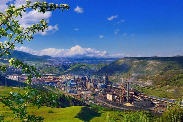 KARDEMİR büyümeye devam ediyor