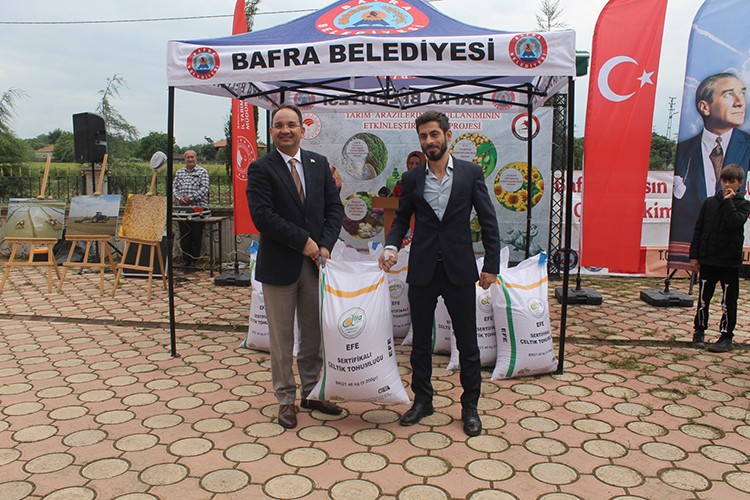 Bafra'da çeltik tohumu dağıtımı ve ekim töreni yapıldı