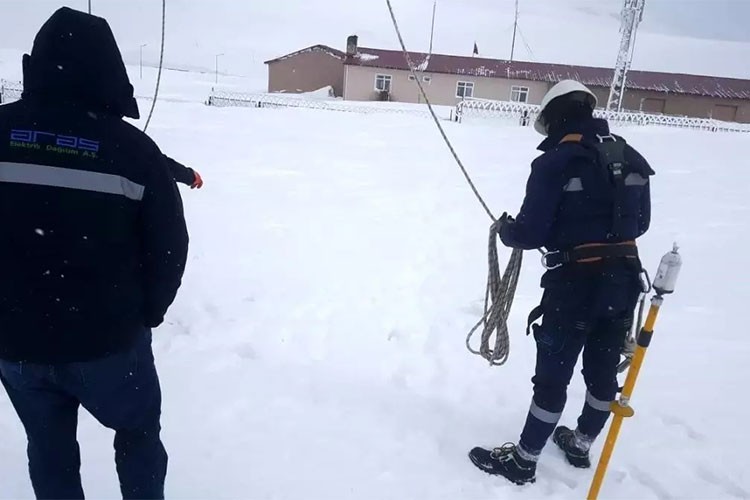 Aras Elektrik Ardahan'da yatırım ve başarılarla öne çıkıyor