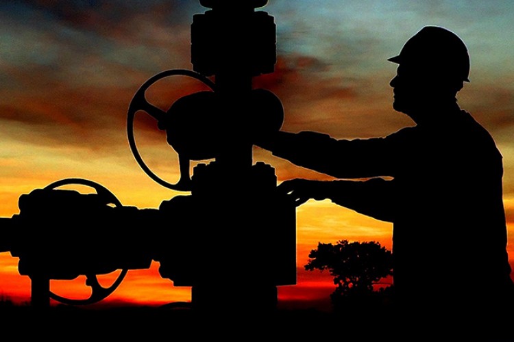 Petrol aniden yükselişe geçti