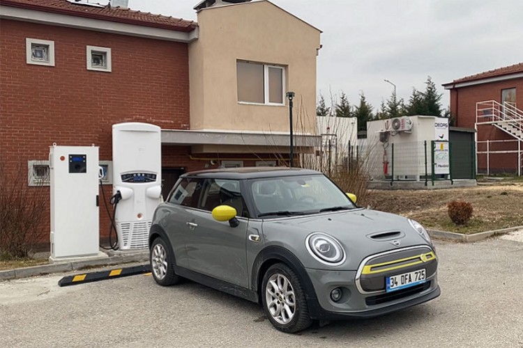 Elektrikli araçtan şebekeye enerji transferi