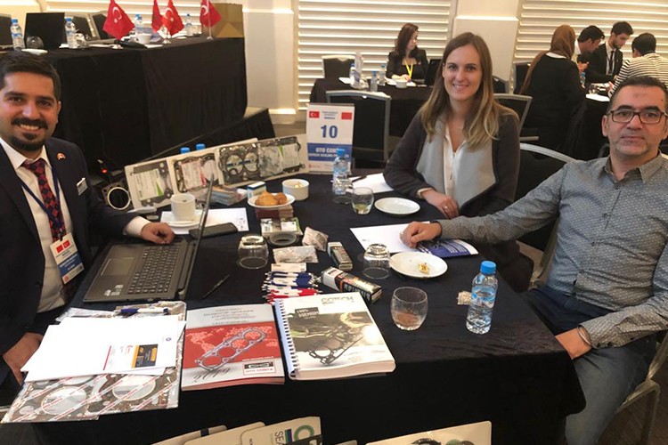 Fas pazarında tanıtım şovu