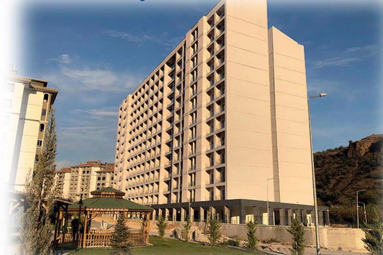 Yurt binası satılıyor