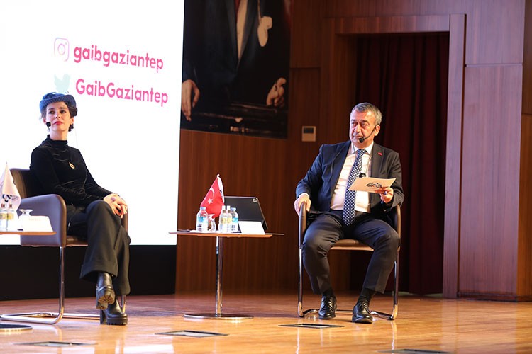 "Birlikte yürümeyen toplumlar bir yere varamaz"