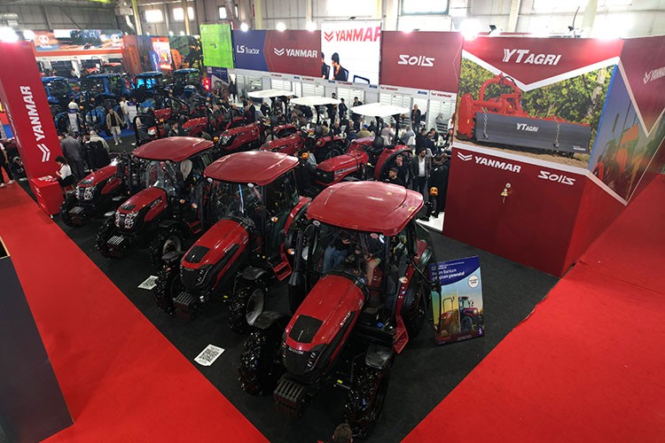 Tarım Fuarı'nda Yeni Nesil Traktörlerini Türk Çiftçisiyle Buluşturdu!