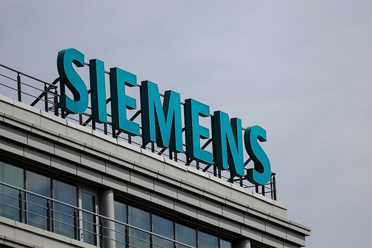Siemens 6 binden fazla kişiyi işten çıkarmayı planlıyor