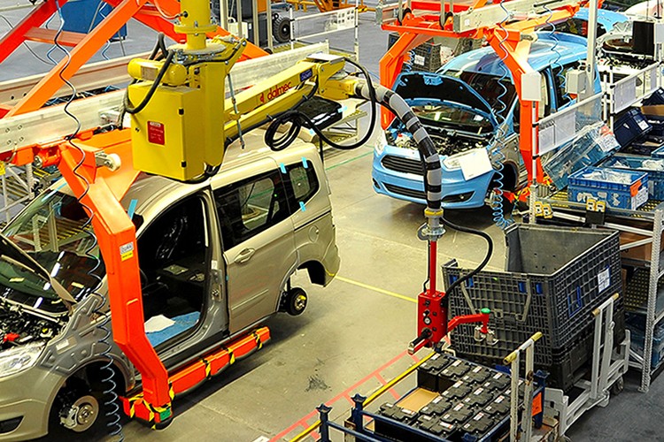 Üretim yüzde 4, ihracat yüzde 2 arttı