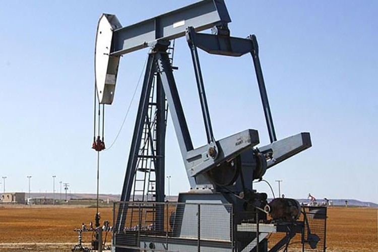 Rusya'nın petrol ve doğalgaz üretimi bu yıl azalacak