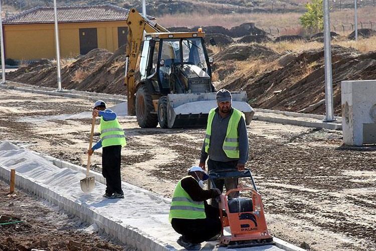 OSB altyapısı üretimi destekliyor