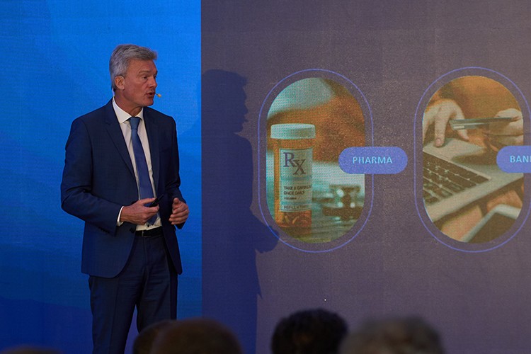 Veri ve Yapay Zeka: Sektörel İnovasyonun Kalbi İstanbul'da Attı