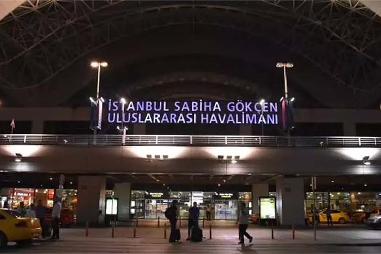 Sabiha Gökçen'den Sevilla'ya uçuşlar başladı