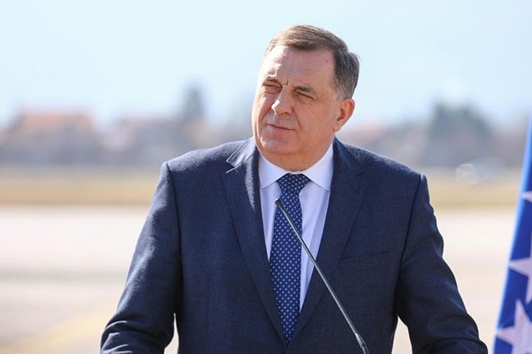 ABD'den Bosnalı Sırp lider Dodik'in ailsine yaptırım