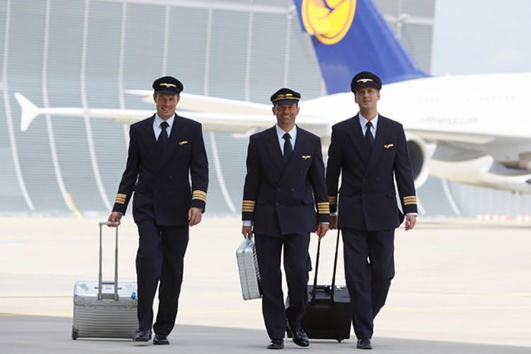Lufthansa 2025'e kadar 2 binden fazla pilot almayı planlıyor