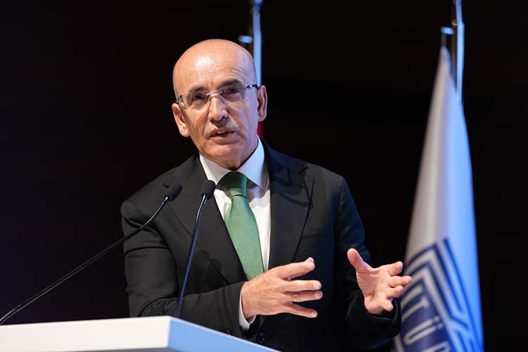 "Kayıt dışı istihdam tarihsel ortalamanın oldukça altında"