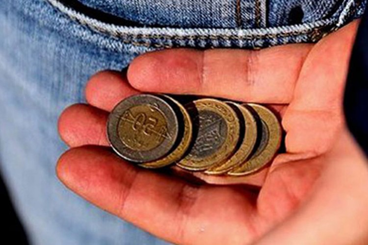 Açlık sınırı 2 bin 219 Lira