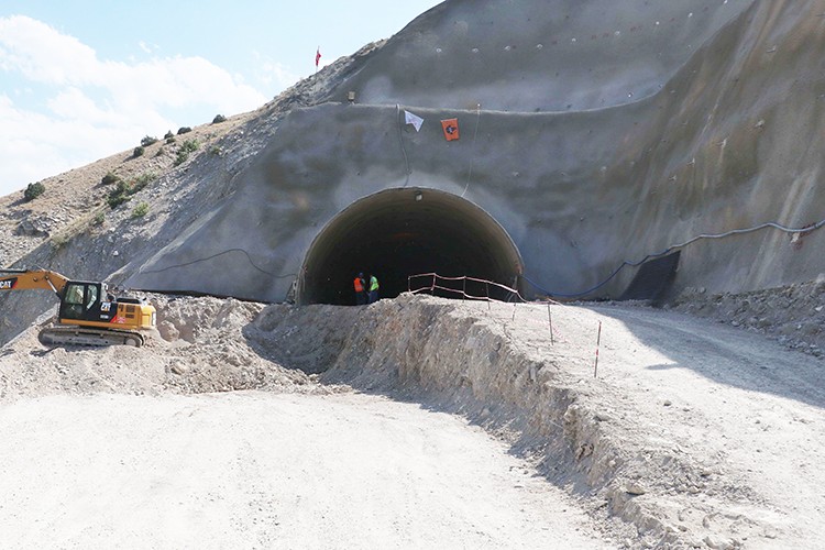 Yıl sonunda ışık görünecek