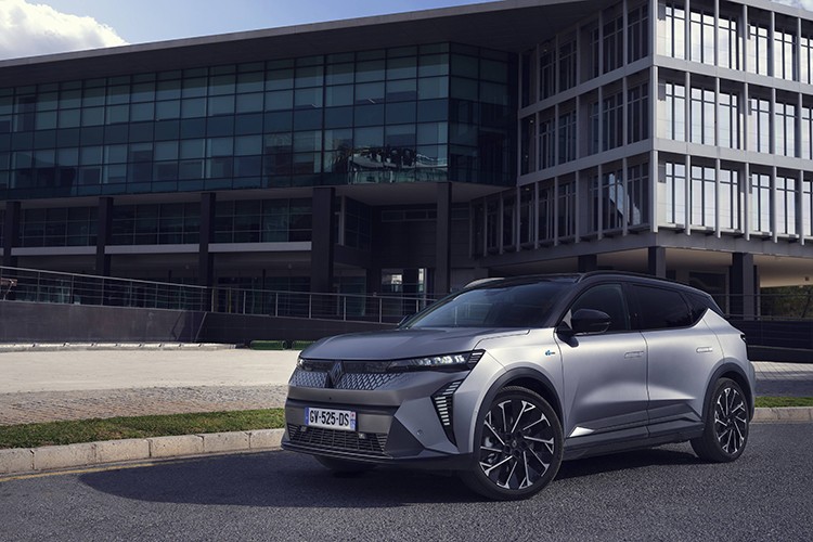 Renault Scenic E-tech Türkiye'de
