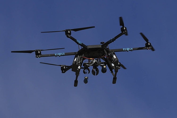 Kara birliklerinin silahı havan, dronla havalandı