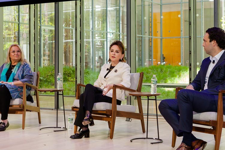 Emine Sabancı Sosyal Etki Zirvesi'nde konuştu