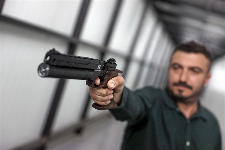 Yusuf Dikeç pozunun ardından üretimini artırdı