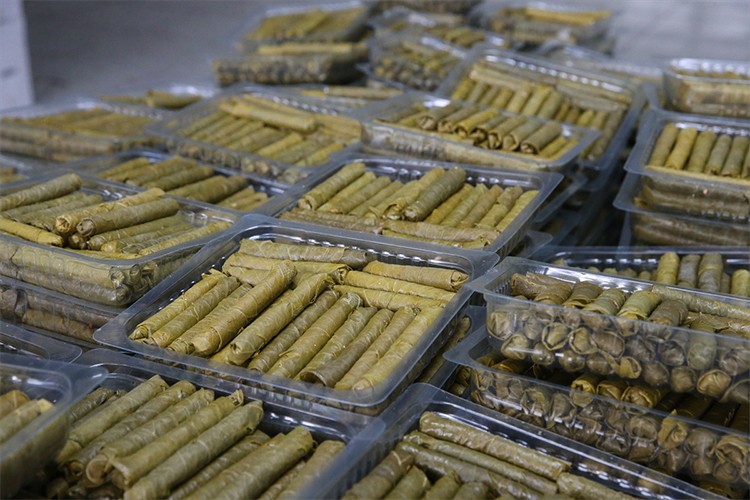 Tokat yaprağından yapılan sarmalar Avrupa'ya ihraç ediliyor