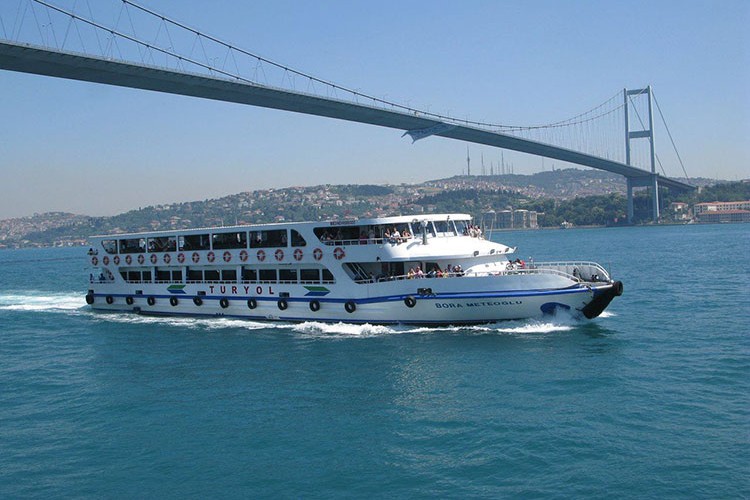 İstanbul'da bazı deniz seferleri azaltıldı