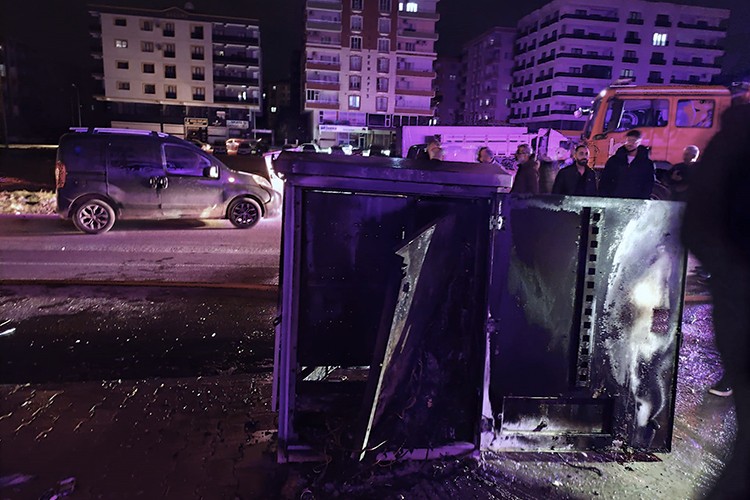 Mardin'de kaçak elektrik zarara yol açtı