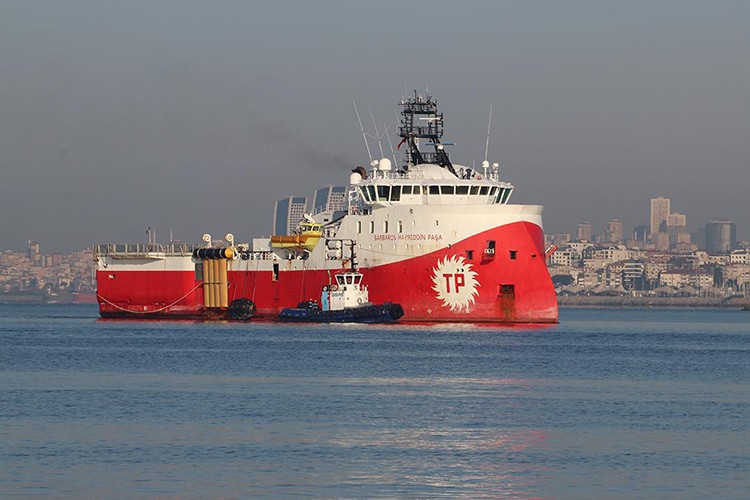 Doğu Karadeniz'de petrol arıyor