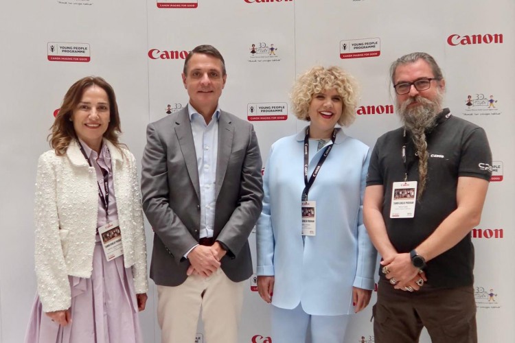 Canon Gençlik Programı'nda genç yeteneklerin eserleri Mardin'de sergiye çıkıyor