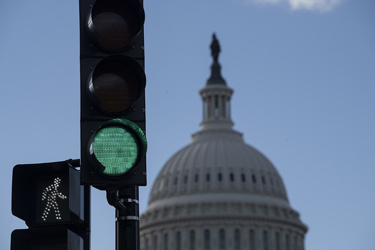 Senato onayladı, hükümet açıldı