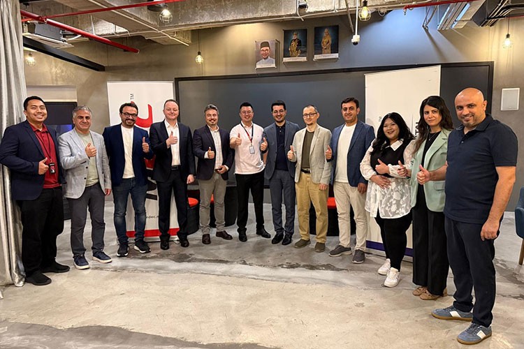 İstanbul'dan Asya'ya teknoloji diplomasisi