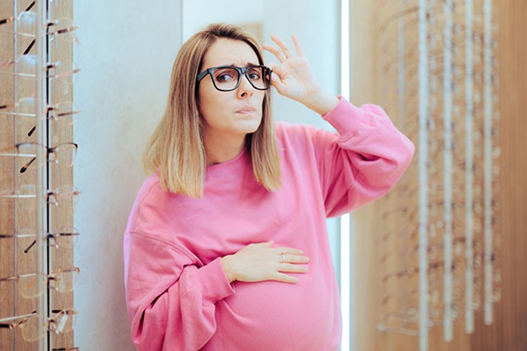 Gebelik döneminde göz sağlığınızı ihmal etmeyin