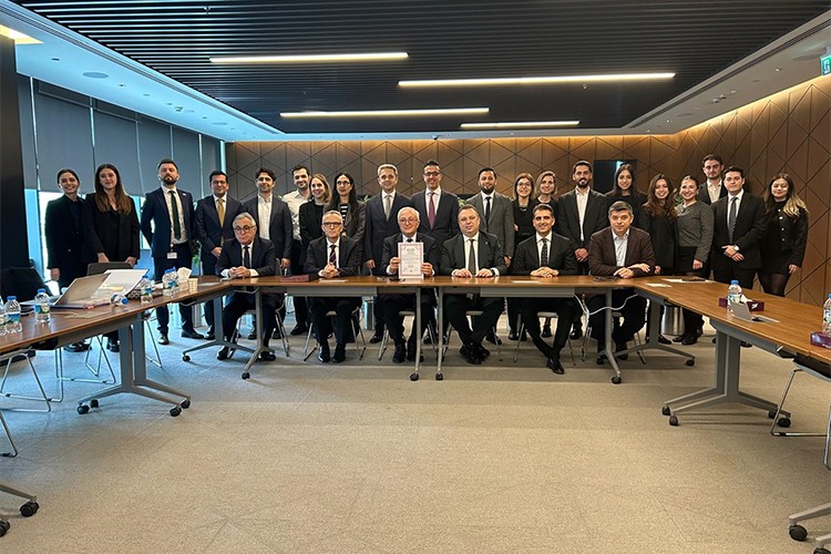 Bursagaz ve Kayserigaz'ın Aksa Doğalgaz'a devri tamamlandı