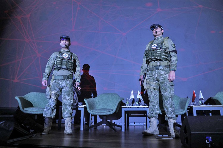 Dijital asker CENGAVER göreve hazır