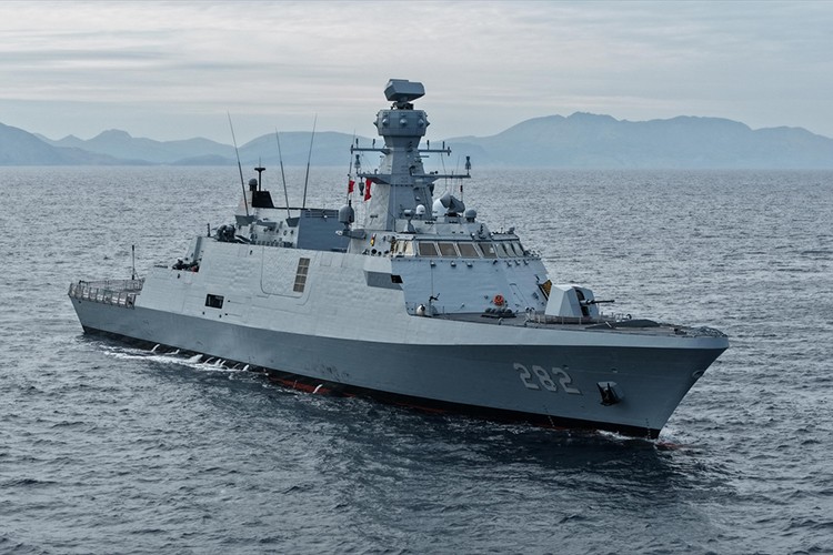 Hedefi 12'den vuran MİLGEM'e Pakistan yolu göründü