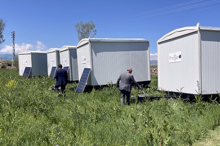 10 köye seyyar çoban evi ve sıvat temin edildi