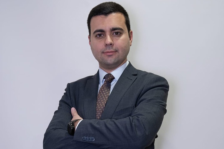 Kaçak döviz alım satımı kara parayı körüklüyor