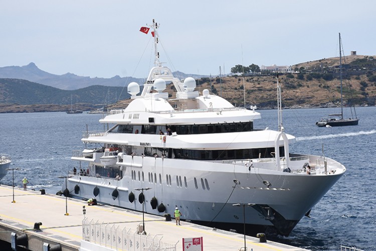 8 tankerle yakıt ikmali