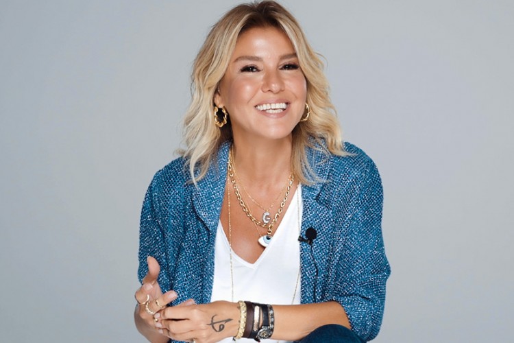 Gülben Ergen yine Sezen Aksu şarkısından vazgeçmedi