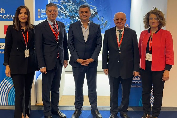 Türk otomotivciler Automechanika Fuarı'na katıldı