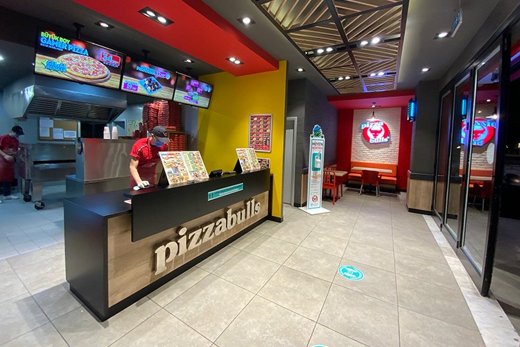Pizzabulls 2024'te 150 şubeye ulaşacak