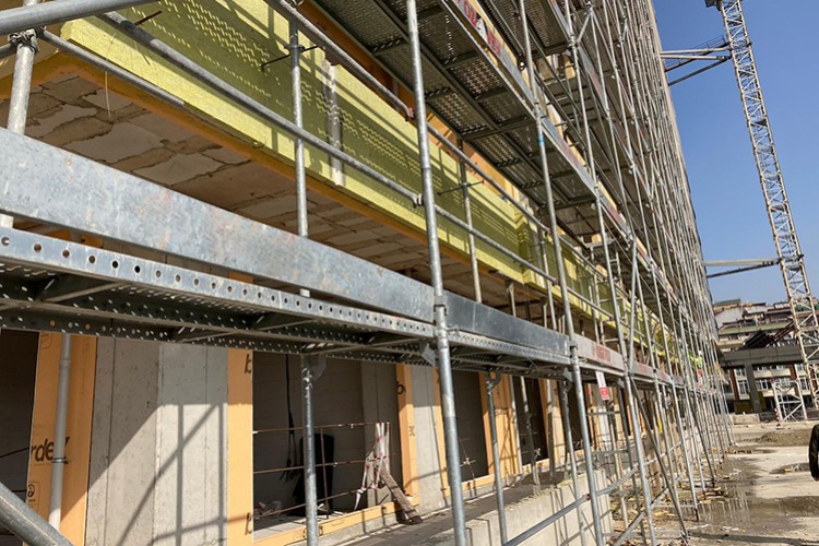 Mevcut yapıların %80'i yalıtımsız