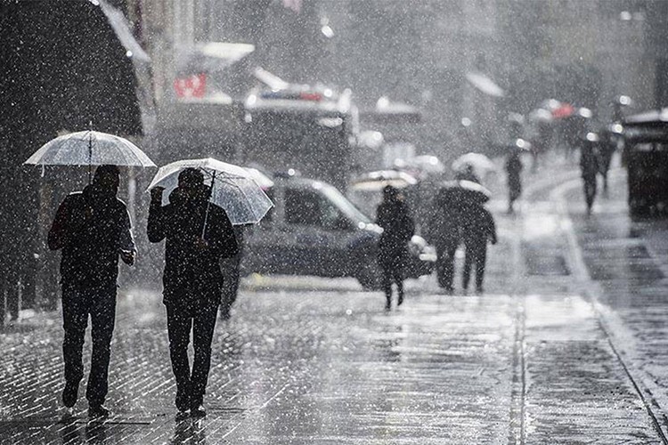 Meteoroloji'den 7 bölge için kuvvetli sağanak uyarısı