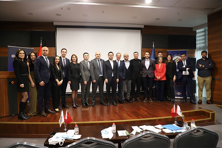 Yapı Kredili firmalar bir adım önde