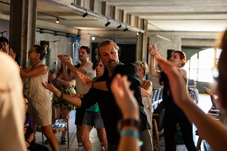 CheChe ile melodik beden atölyesi